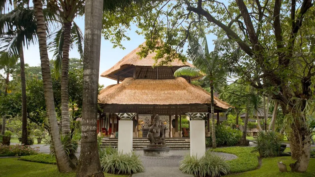 segara village hotel & kejora suites sanur sv receptie