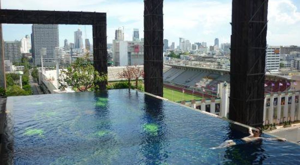 Thailand Reizen Bangkok Luxe entree zwembad