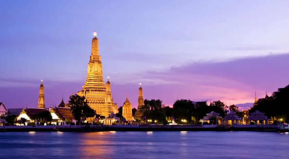 bangkok thailand wat arun