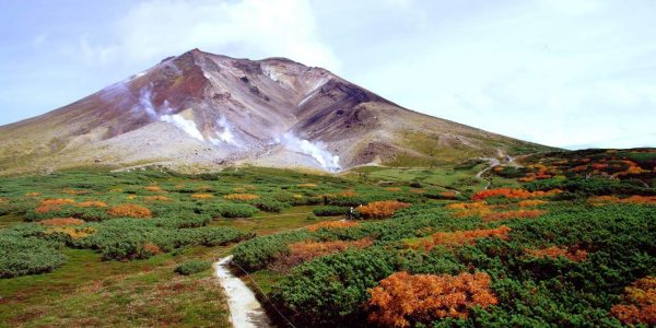 hokkaido japan daisetsuzan mount asahi