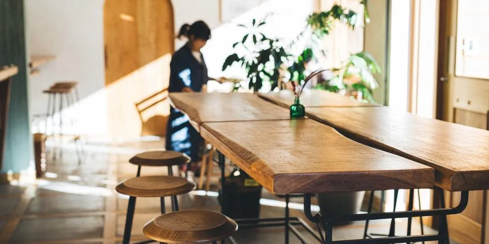 huwelijksreis japan osaka tafel